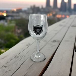 Las Vegas Raiders 2006 Wine Glass 12oz Stemmed NFL Logo Collectible Memorabilia
